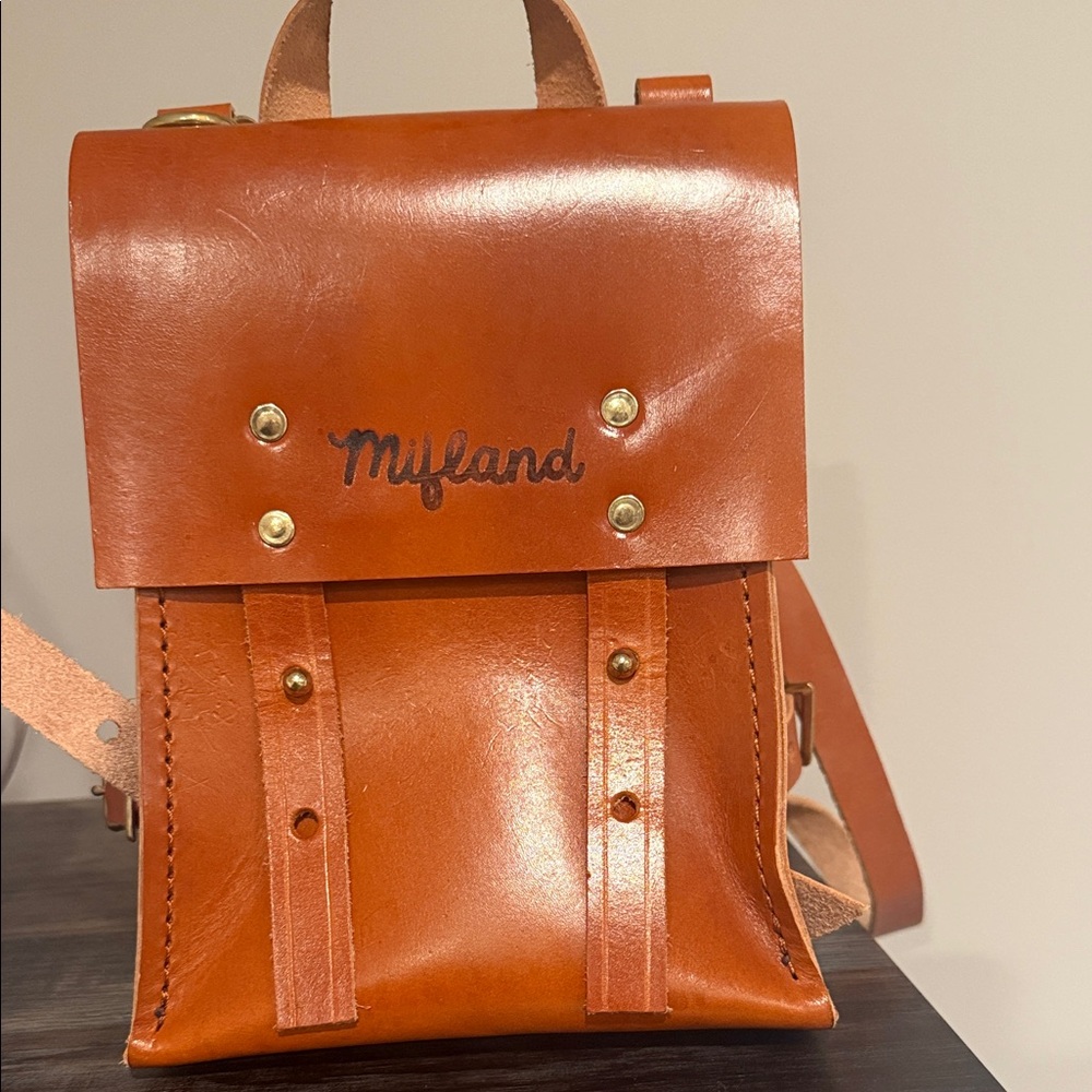Mifland Brown Leather Backpack